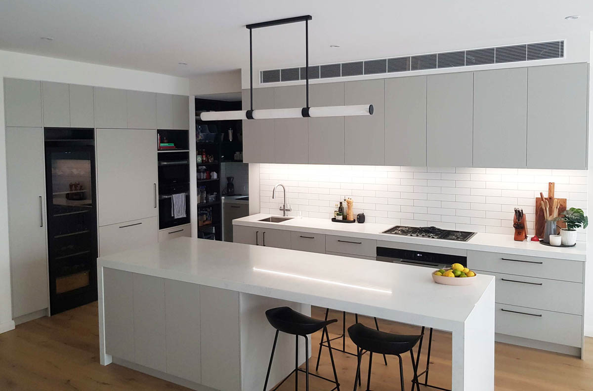 modern-kitchen1.jpg